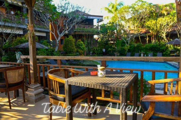 Kamar Double dengan Balkon 1
